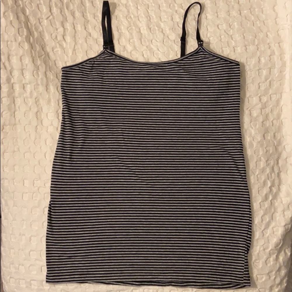 Like new Motherhood Maternity nursing tank